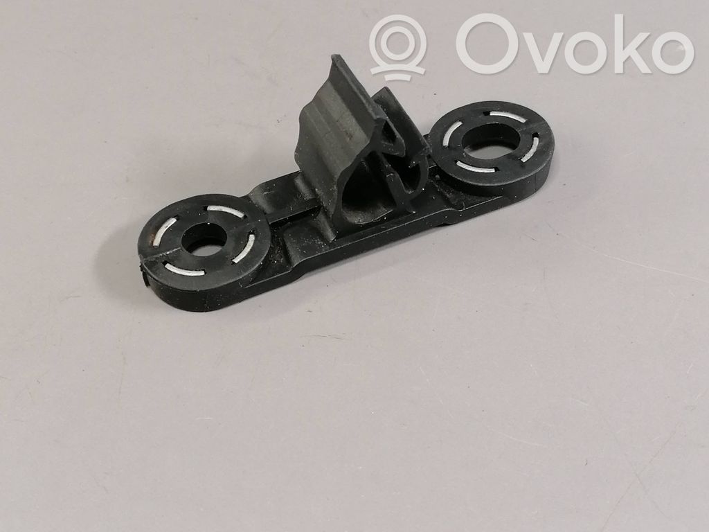 BMW 3 E90 E91 Air conditioning (A/C) pipe/hose 