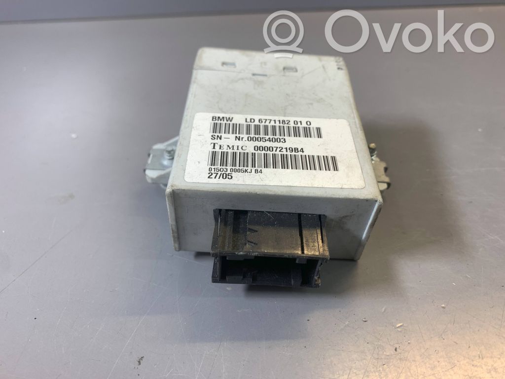 BMW 3 E90 E91 Unité de commande / module de régulateur de vitesse 
