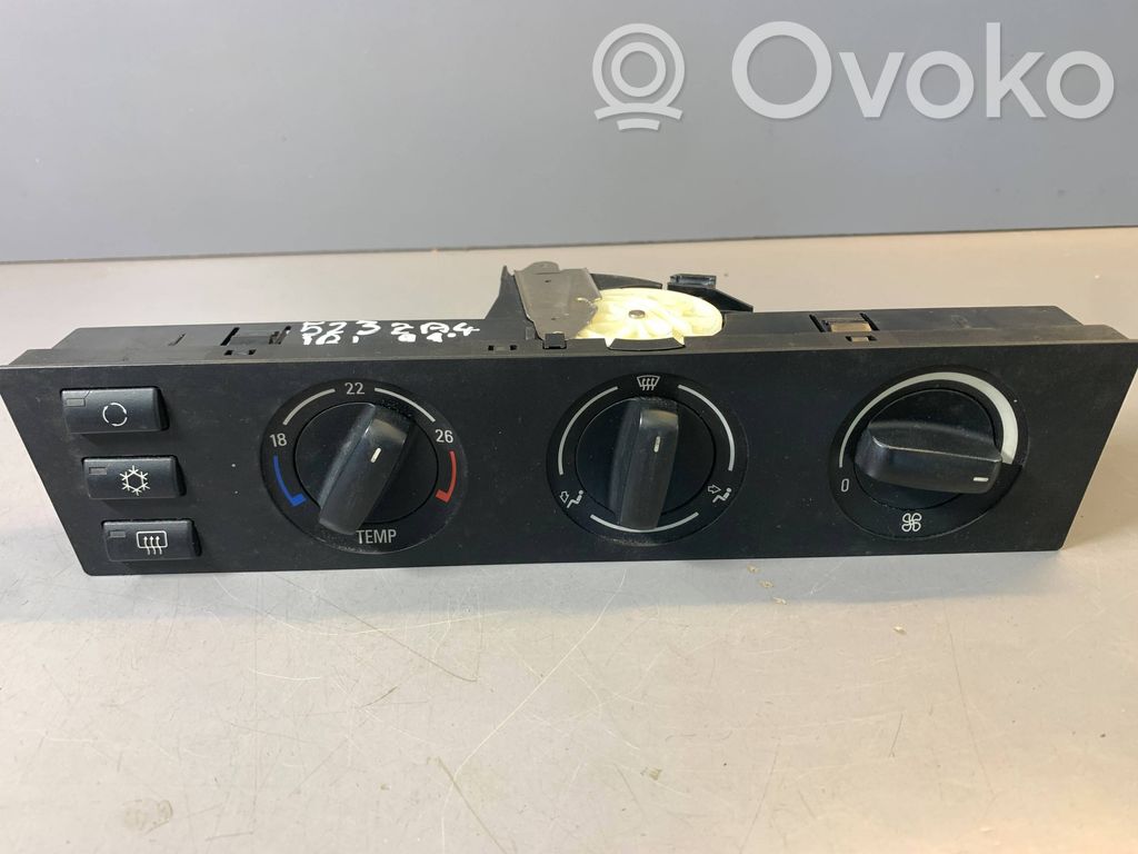 BMW 5 E39 Climate control unit 