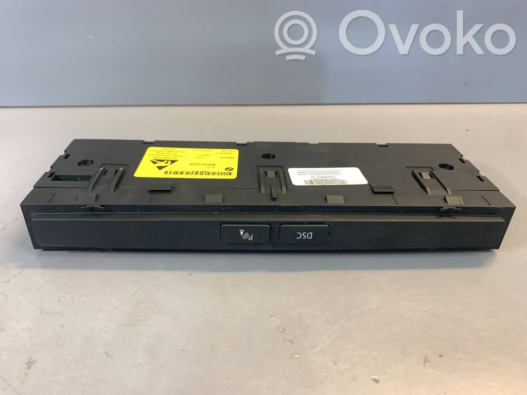 Schalter Einparkhilfe Parktronic PDC   6940228