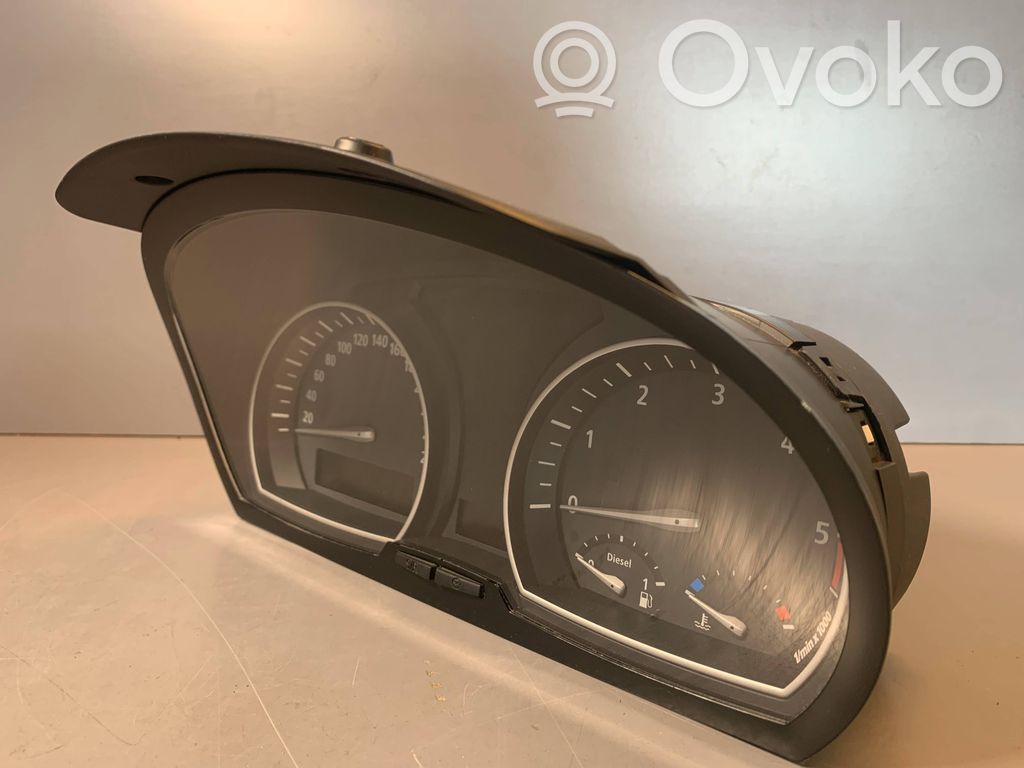 BMW X3 E83 Speedometer (instrument cluster) 