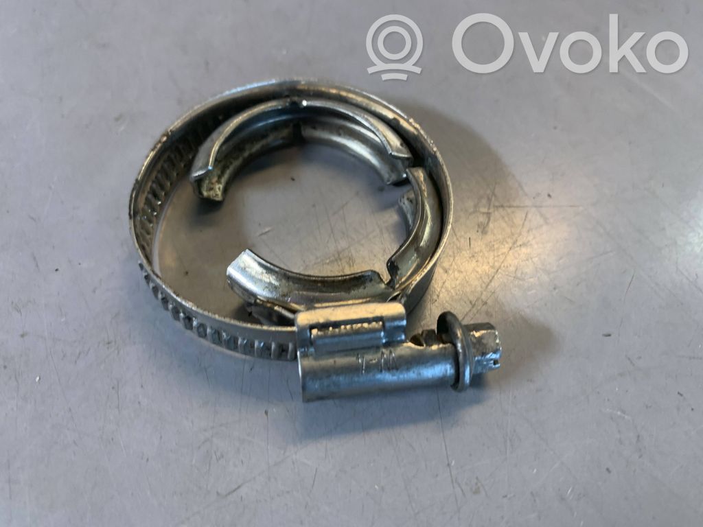 BMW 5 E60 E61 Šļūtene (-es) / caurule (-es) 