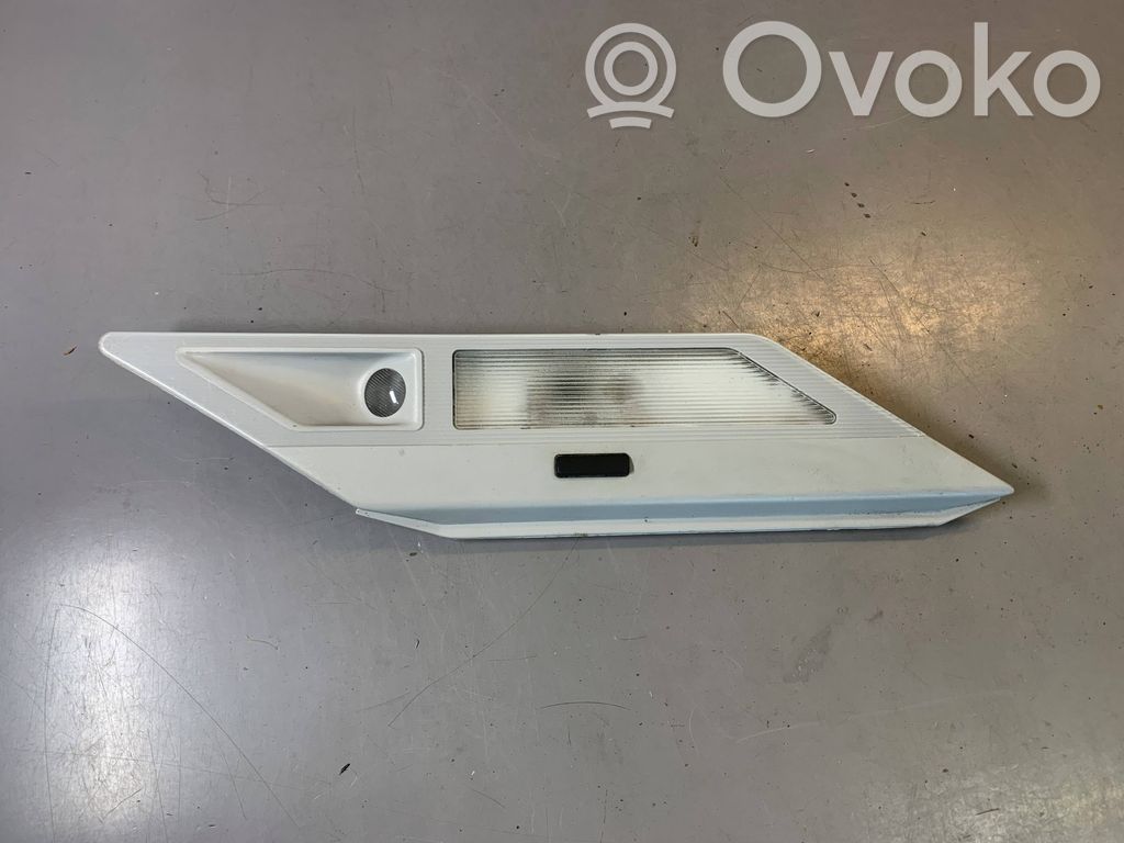 Front seat light   8368844