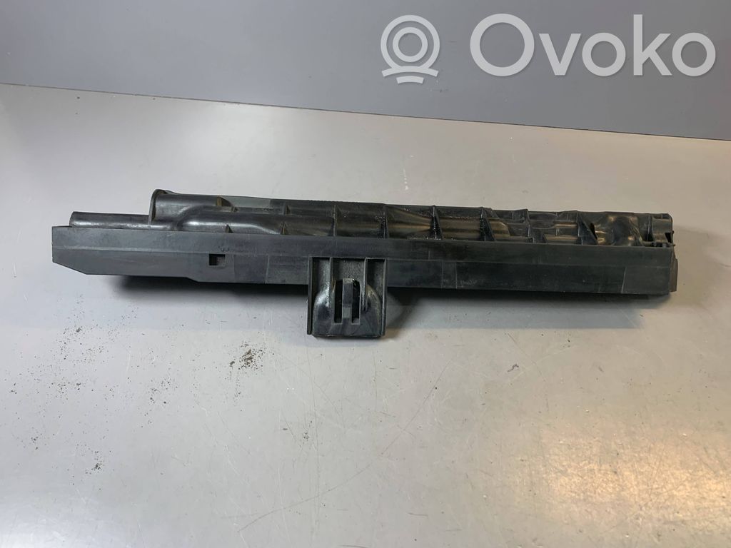 Radiator mount bracket   7524914,17107524914