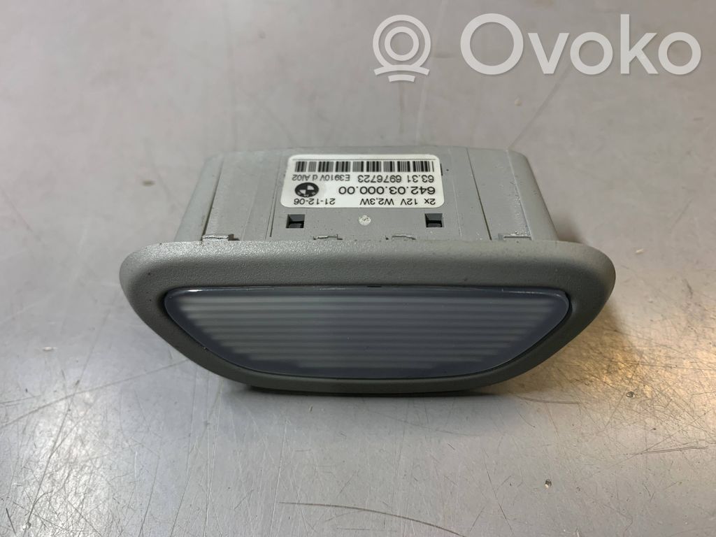 BMW 3 E92 E93 Luz interna puerta trasera 
