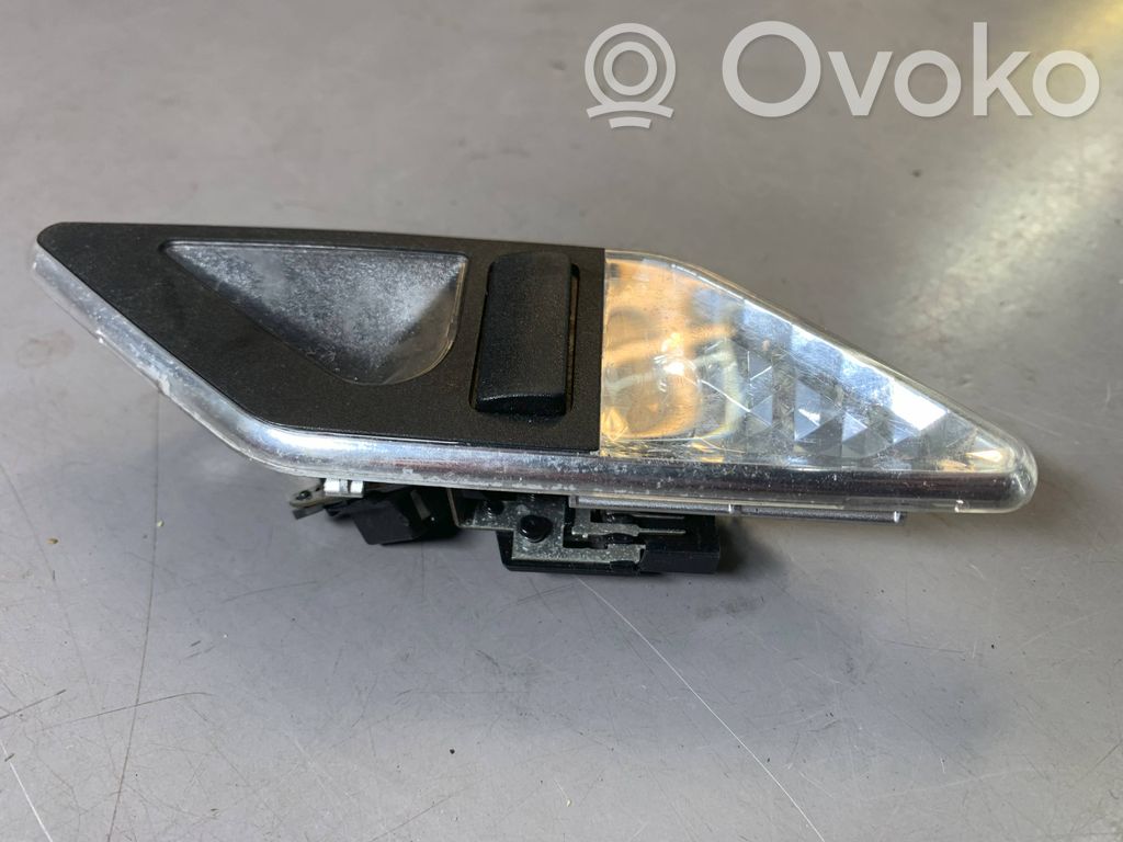 BMW 3 E46 Lampka podsufitki tylna 