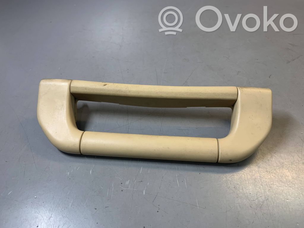 BMW 7 E38 Rankenėlė priekinė 