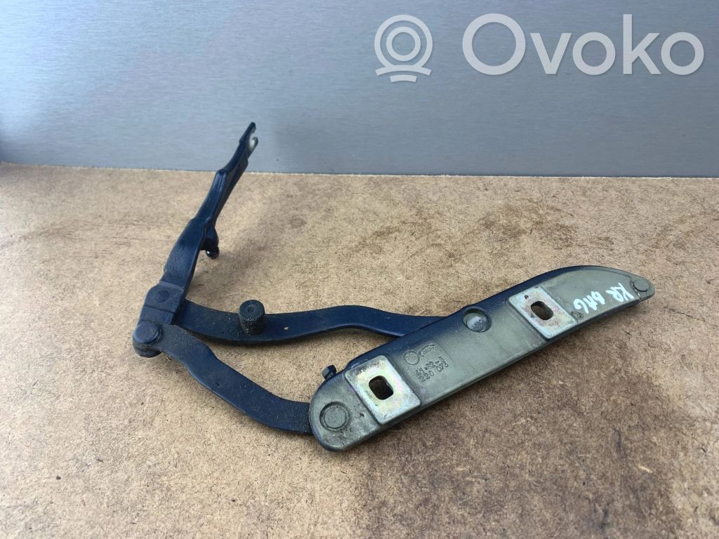 BMW 3 E46 Tailgate/trunk/boot hinge 