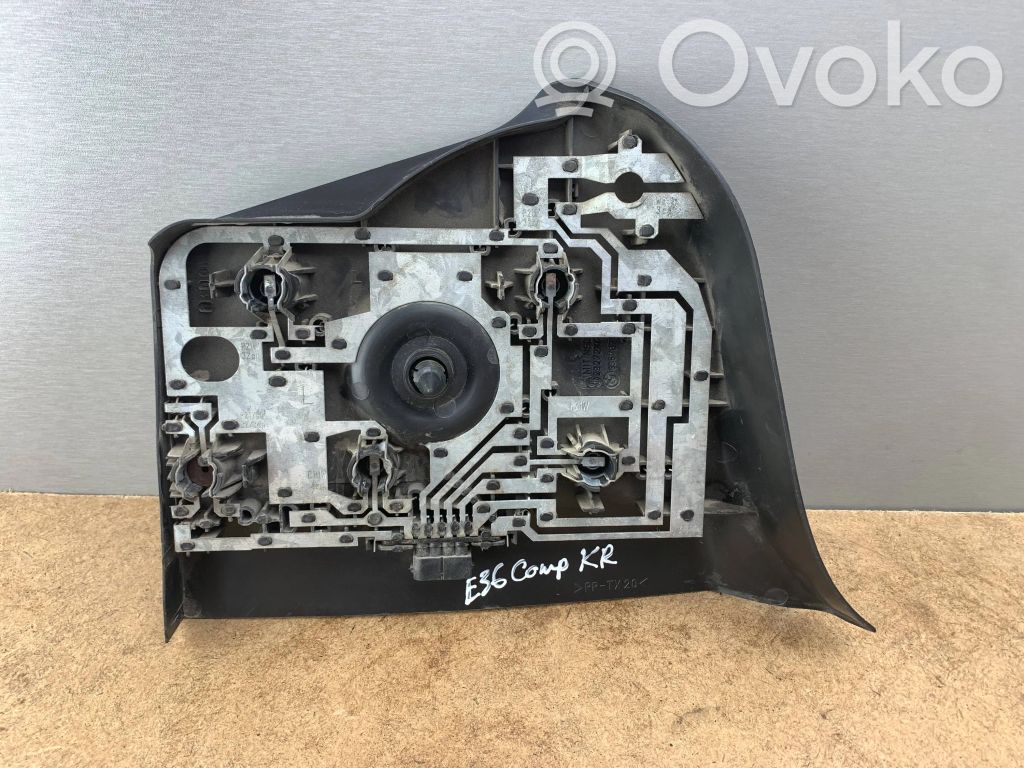 BMW 3 E36 Takavalon polttimon suojan pidike 