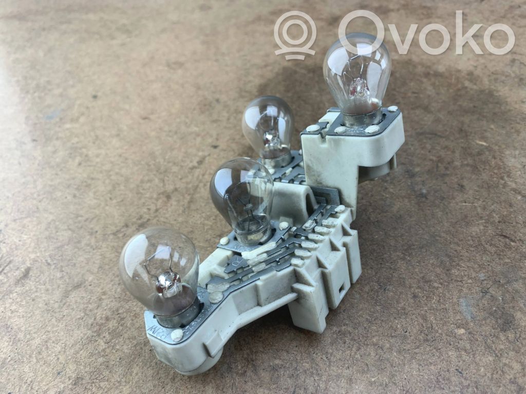 BMW 3 E90 E91 Wkład lampy tylnej 