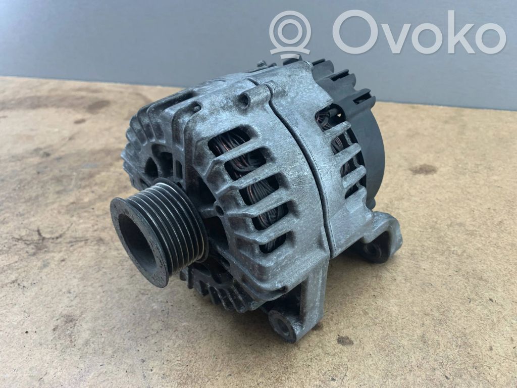 BMW 7 F01 F02 F03 F04 Lichtmaschine 