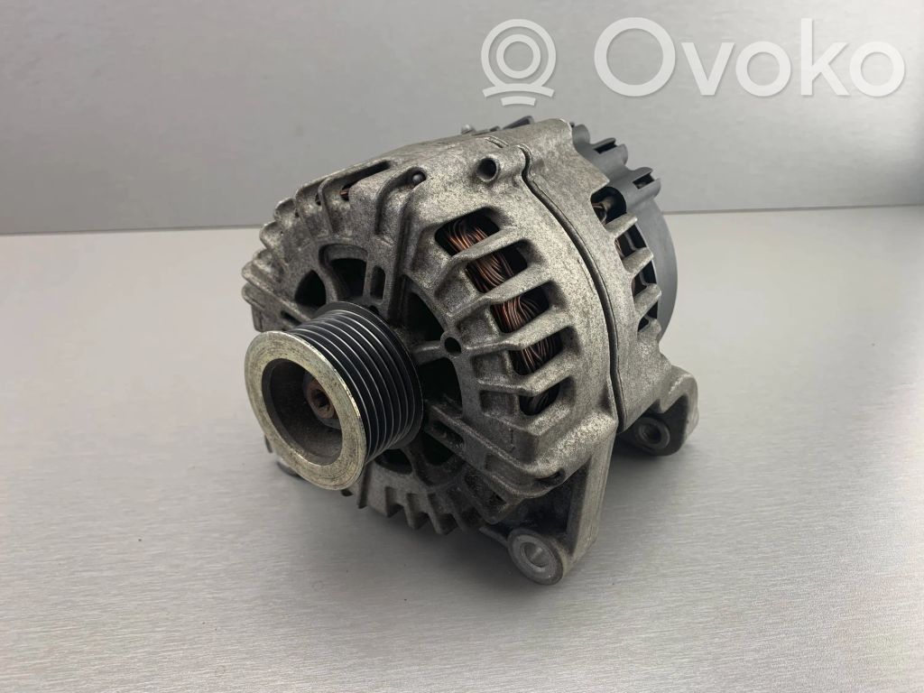 BMW 5 F10 F11 Lichtmaschine 