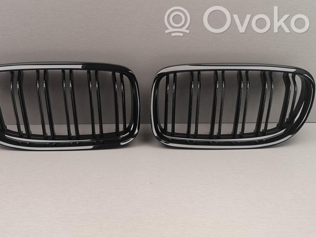 Front bumper upper radiator grill   51137201967,7201967,51137201968,2146911,2146912,51137201969,51137201970,51712146911,51712146912,7201968,7201969,7201970