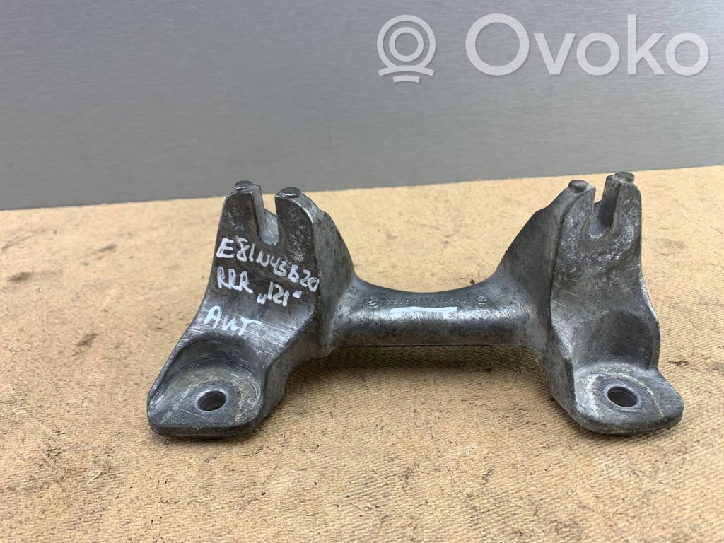 BMW 1 E81 E87 Gearbox mounting bracket 