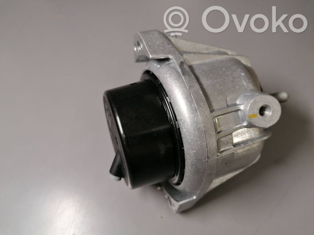 Engine mount bracket   6773248,22116773248,4038372,22114038372