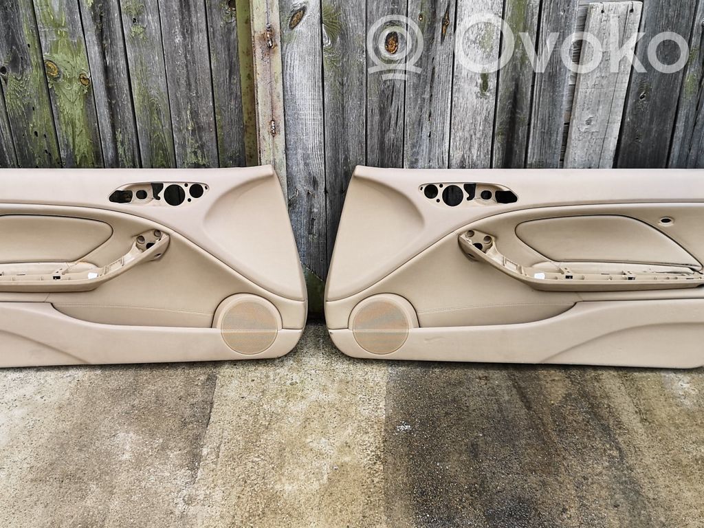 BMW 3 E46 Etuoven verhoilu 