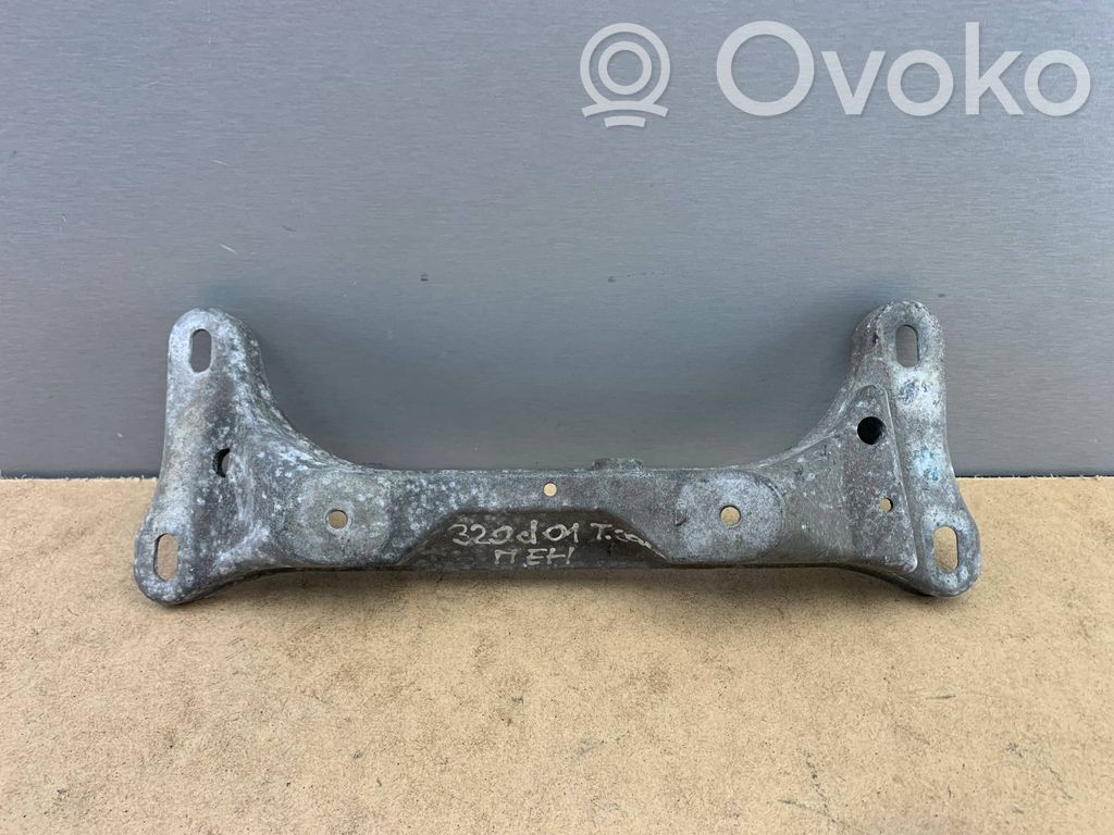BMW 3 E46 Gearbox mounting bracket 