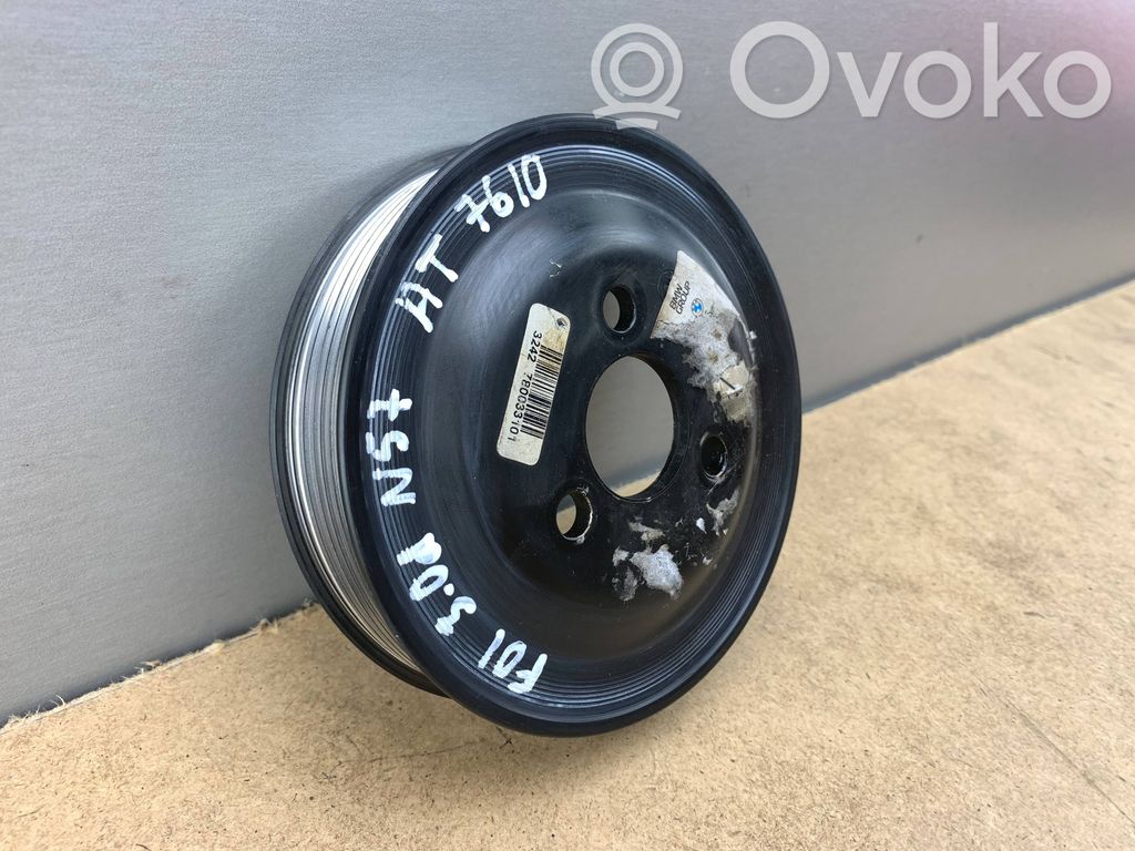BMW 7 F01 F02 F03 F04 Ohjaustehostimen pumpun hihnapyörä 