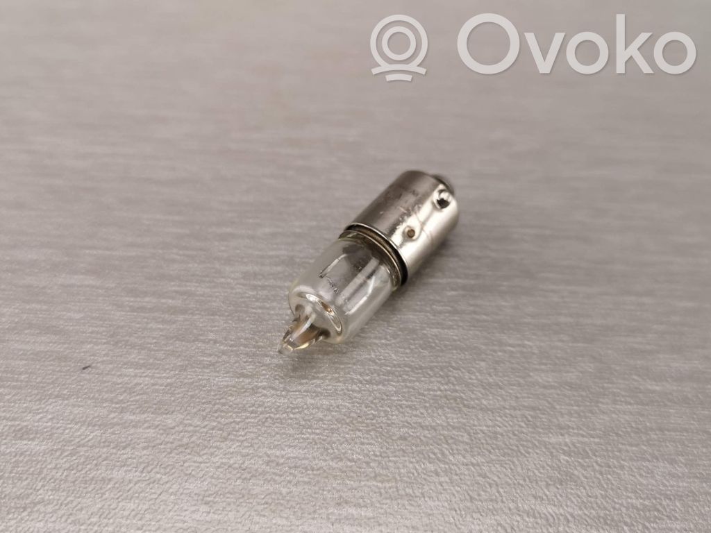 BMW 5 E39 Żarówka do lampy przedniej 