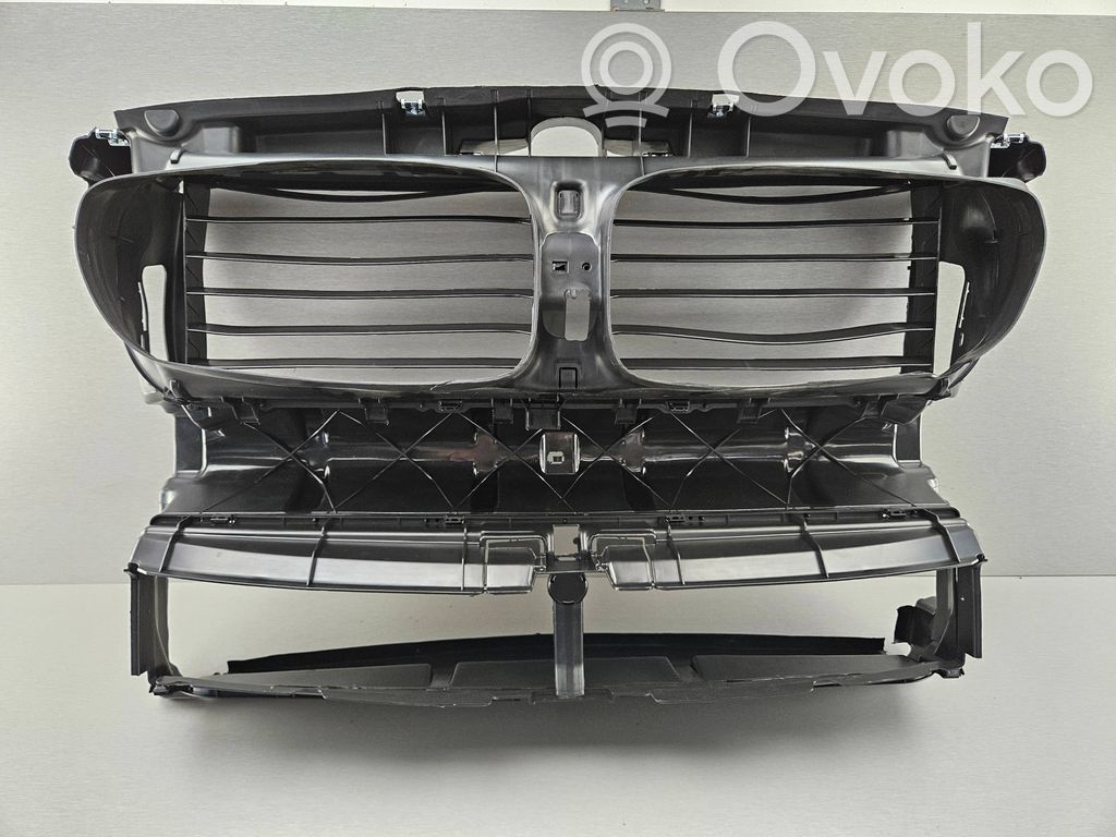 BMW 5 F10 F11 Osłona wentylatora chłodnicy 