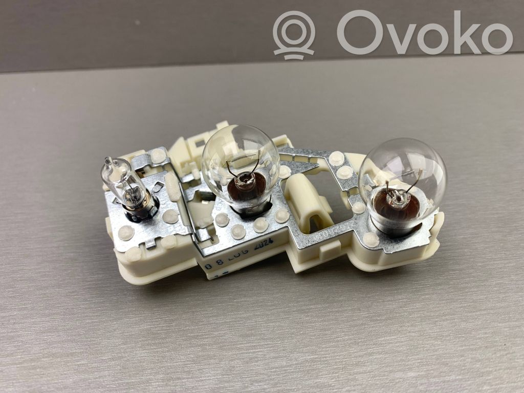 BMW 3 E90 E91 Tail light bulb cover holder 