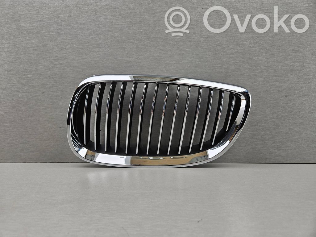 BMW 3 E92 E93 Front bumper upper radiator grill 