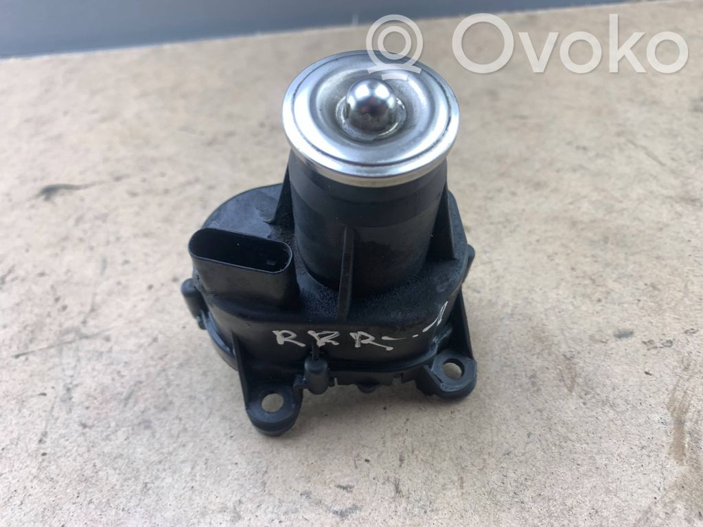 BMW 7 F01 F02 F03 F04 Intake manifold valve actuator/motor 
