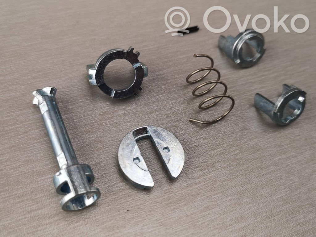 BMW 3 E46 Front door lock (next to the handle) 