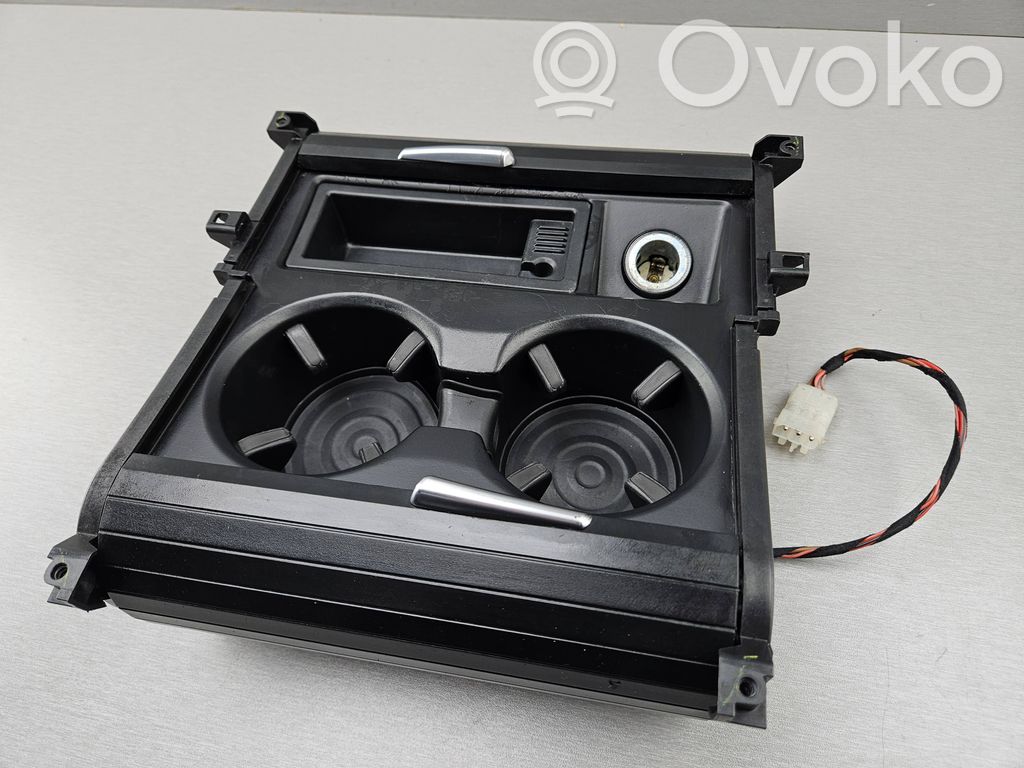 Cup holder front   6954943,51166954943,6954945,51166954945,51166988151,51169148537,6988151,9148537