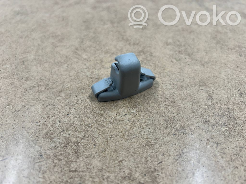 BMW 3 E46 Sun visor clip/hook/bracket 