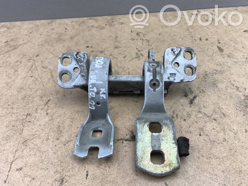 BMW 5 E39 Tailgate/trunk/boot hinge 