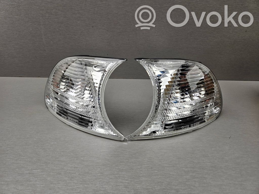 BMW 3 E46 Front indicator light 