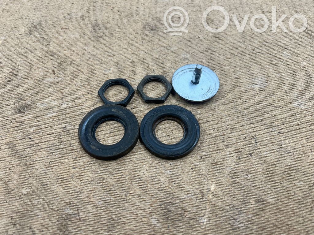 BMW 3 E46 Front suspension camber bolt 