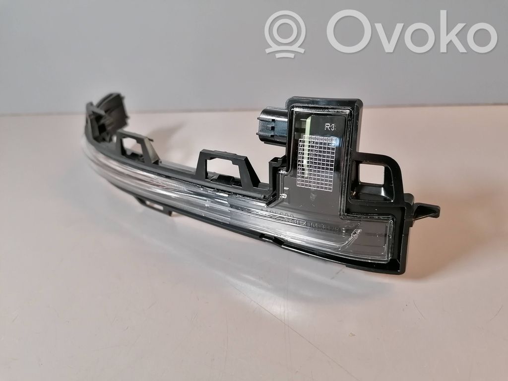 Mirror indicator light   7441440,63137441440