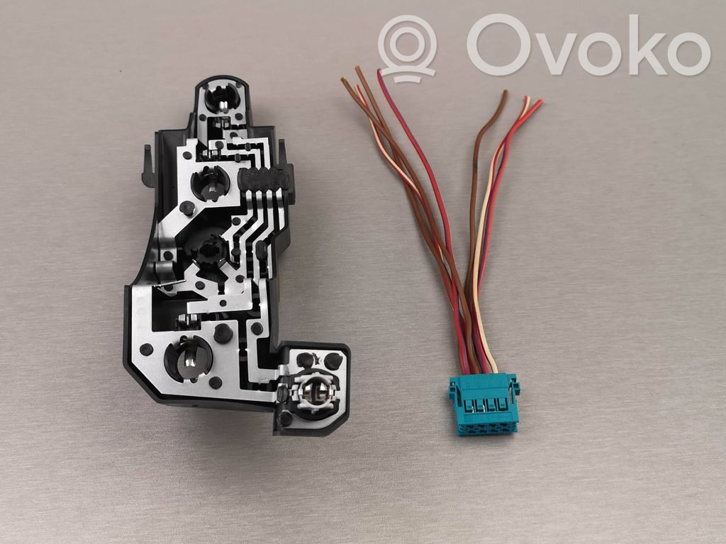 BMW 5 E60 E61 Tail light bulb cover holder 