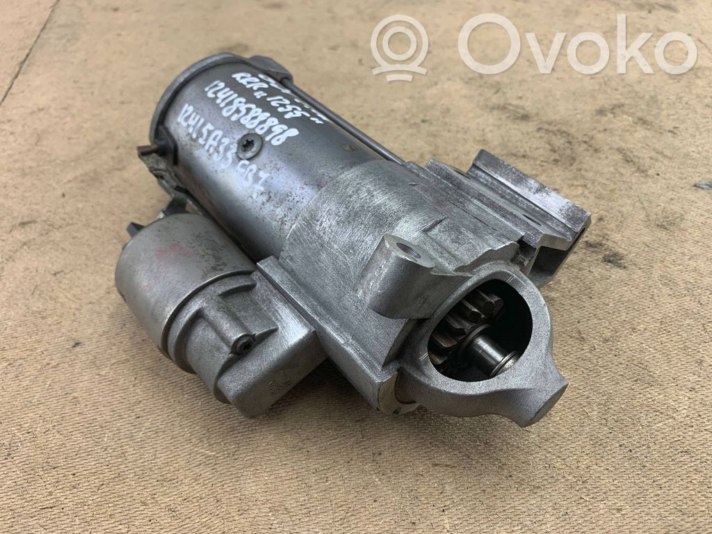 BMW 5 G30 G31 G38 Starteris 