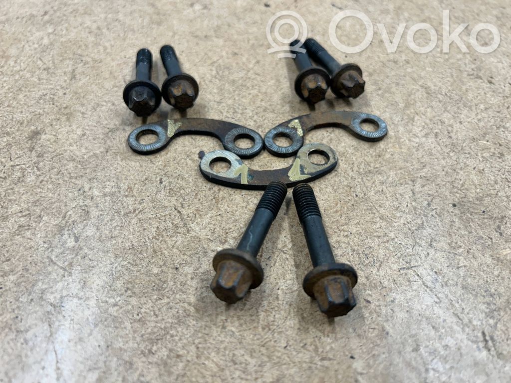 BMW 3 E46 Cits aizmugures šasijas elements 