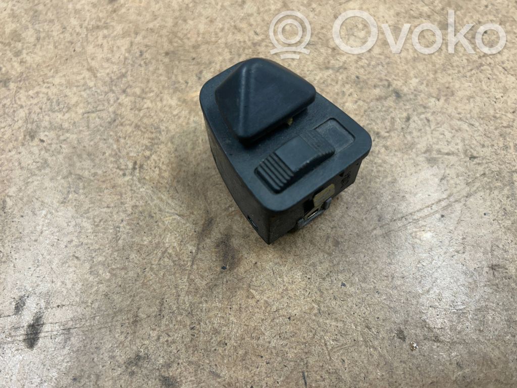 Wing mirror switch   61318373692,8373692