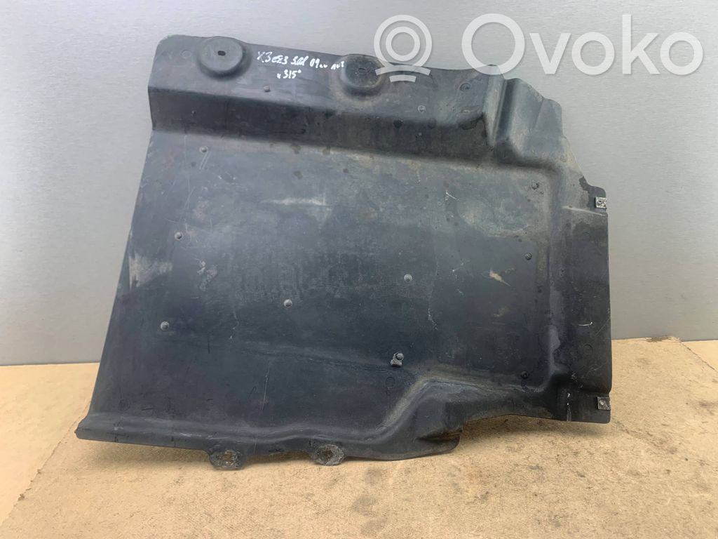 BMW X3 E83 Protección inferior de la caja de cambios 