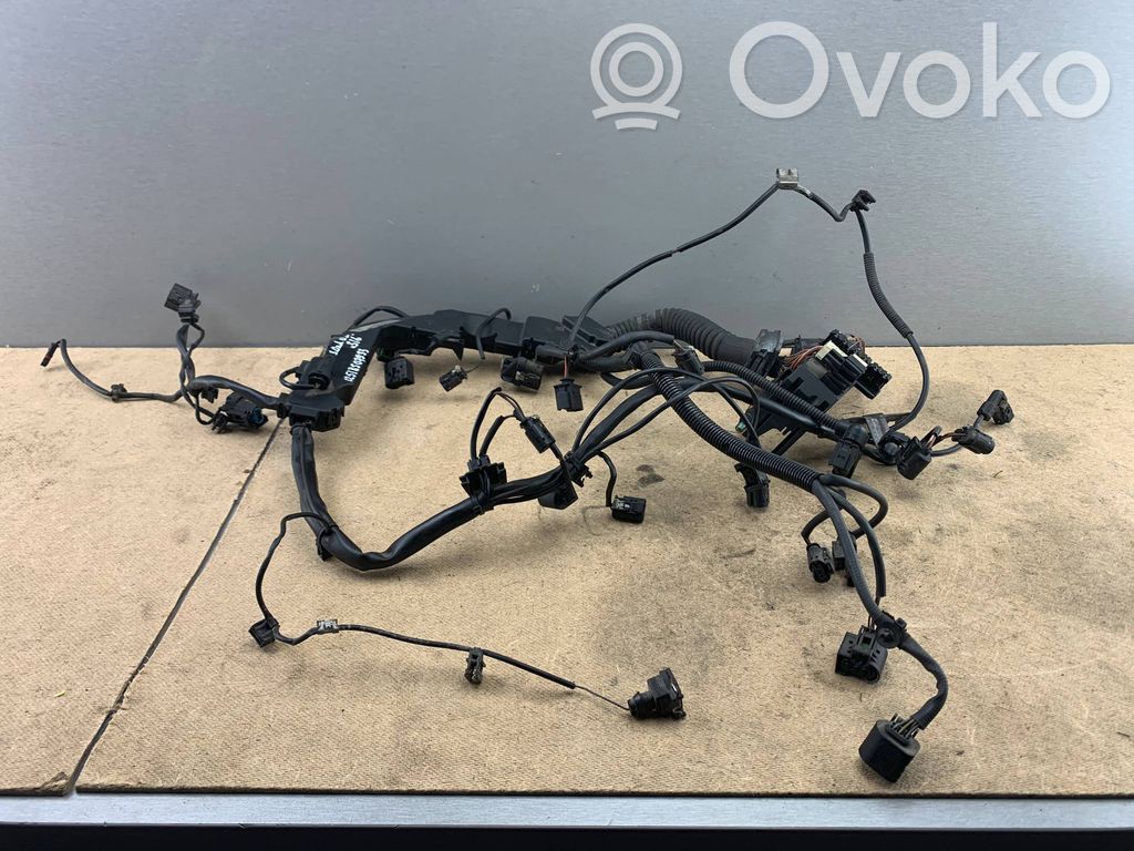 BMW 5 F10 F11 Wiązka przewodów silnika 