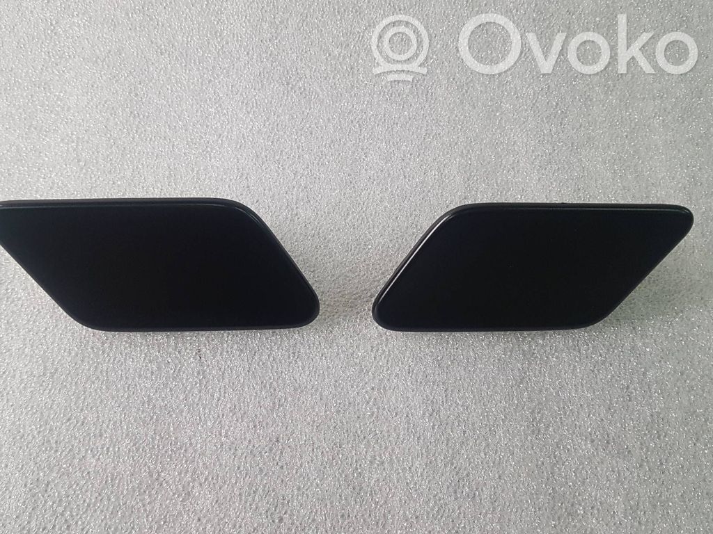 BMW X3 F25 Zaślepka spryskiwacza lampy przedniej 