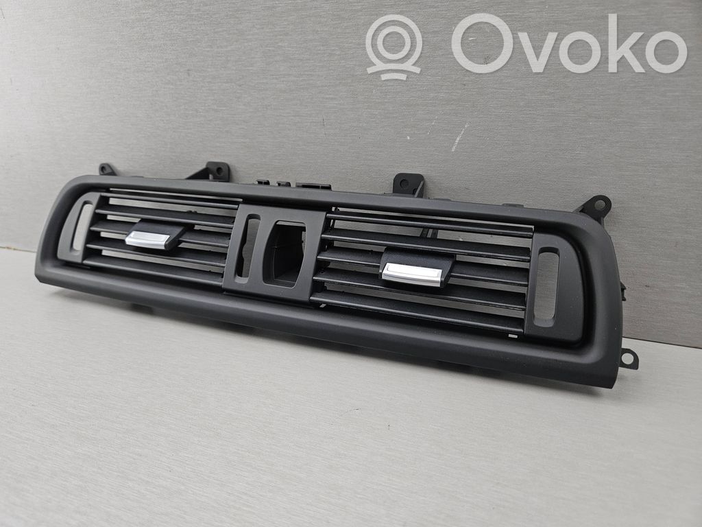 BMW 5 F10 F11 Griglia di ventilazione centrale cruscotto 