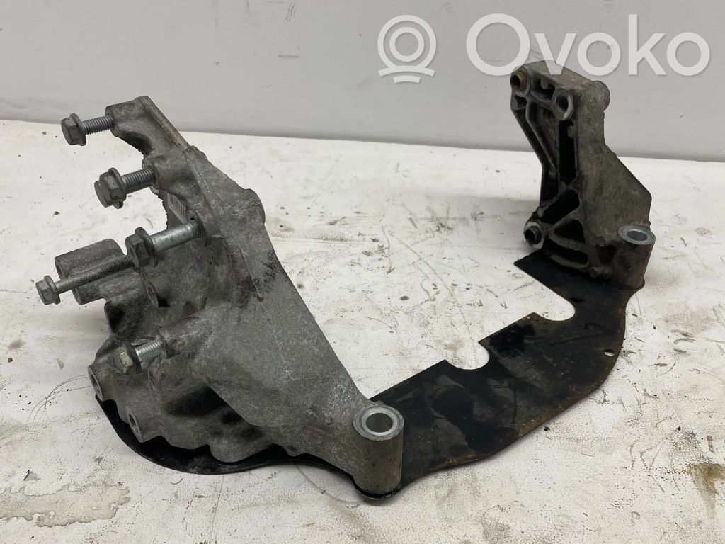 Fiat Ducato Engine mounting bracket 