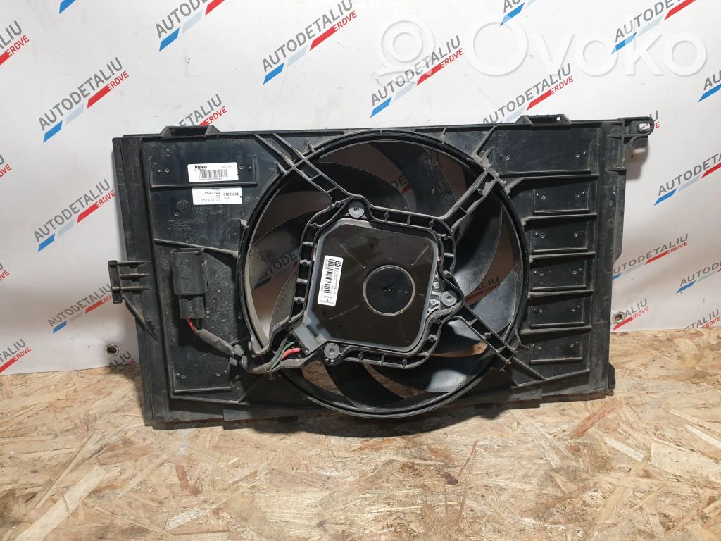 BMW i3 Elektryczny wentylator chłodnicy 