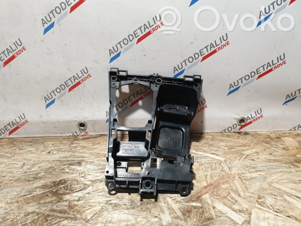 BMW X5 E70 Other center console (tunnel) element 