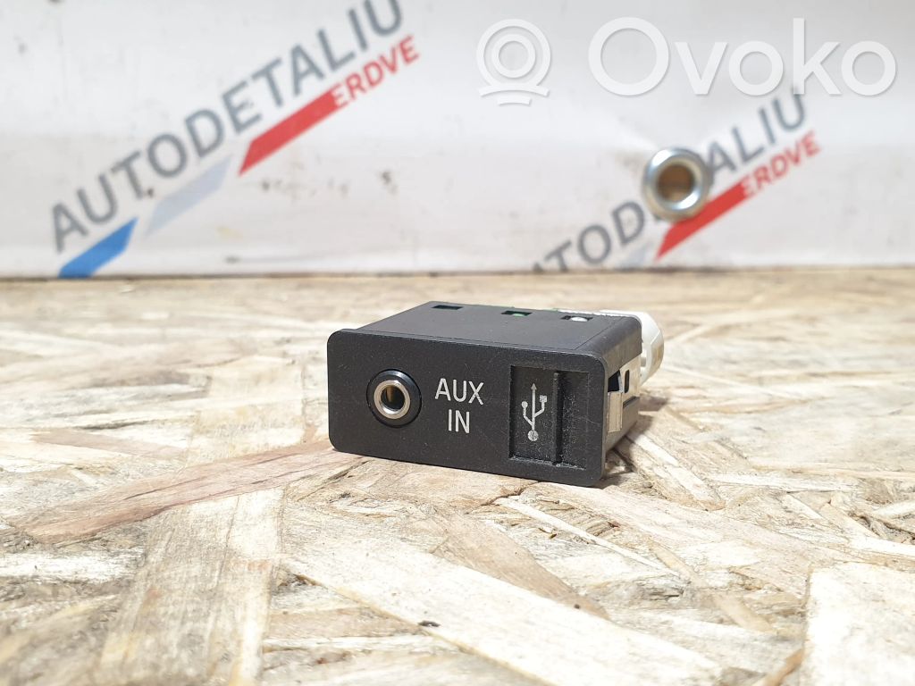 USB-Anschluss   9129652,61319129652