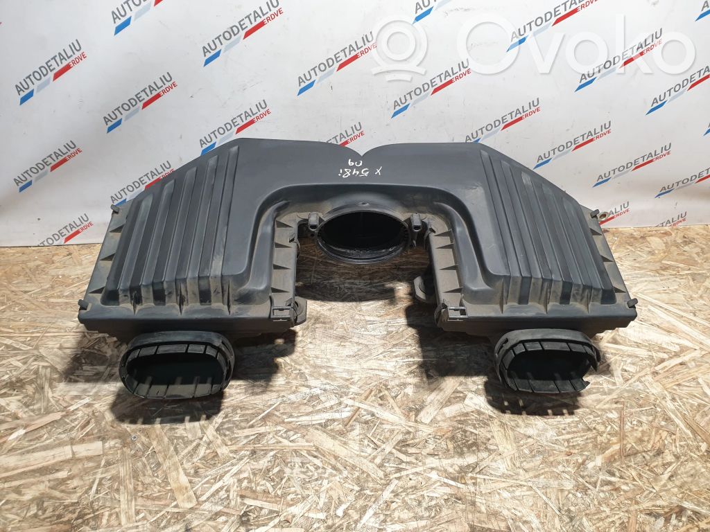 BMW X5 E70 Ilmansuodattimen kotelo 