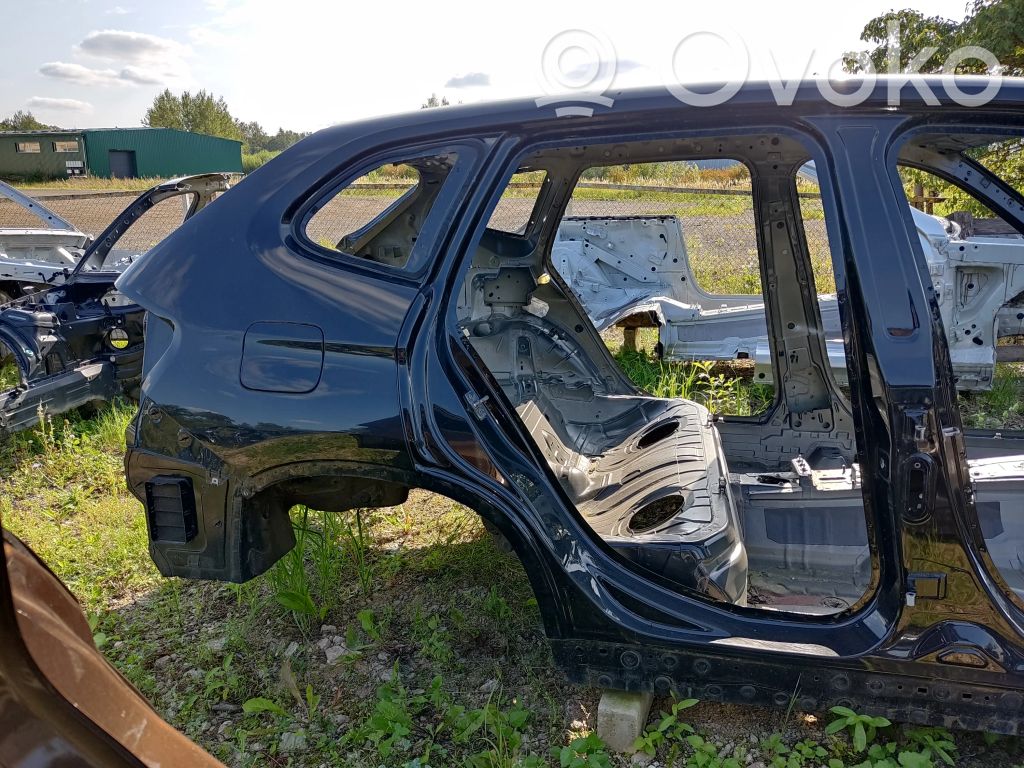 BMW X1 E84 Panel lateral trasero 