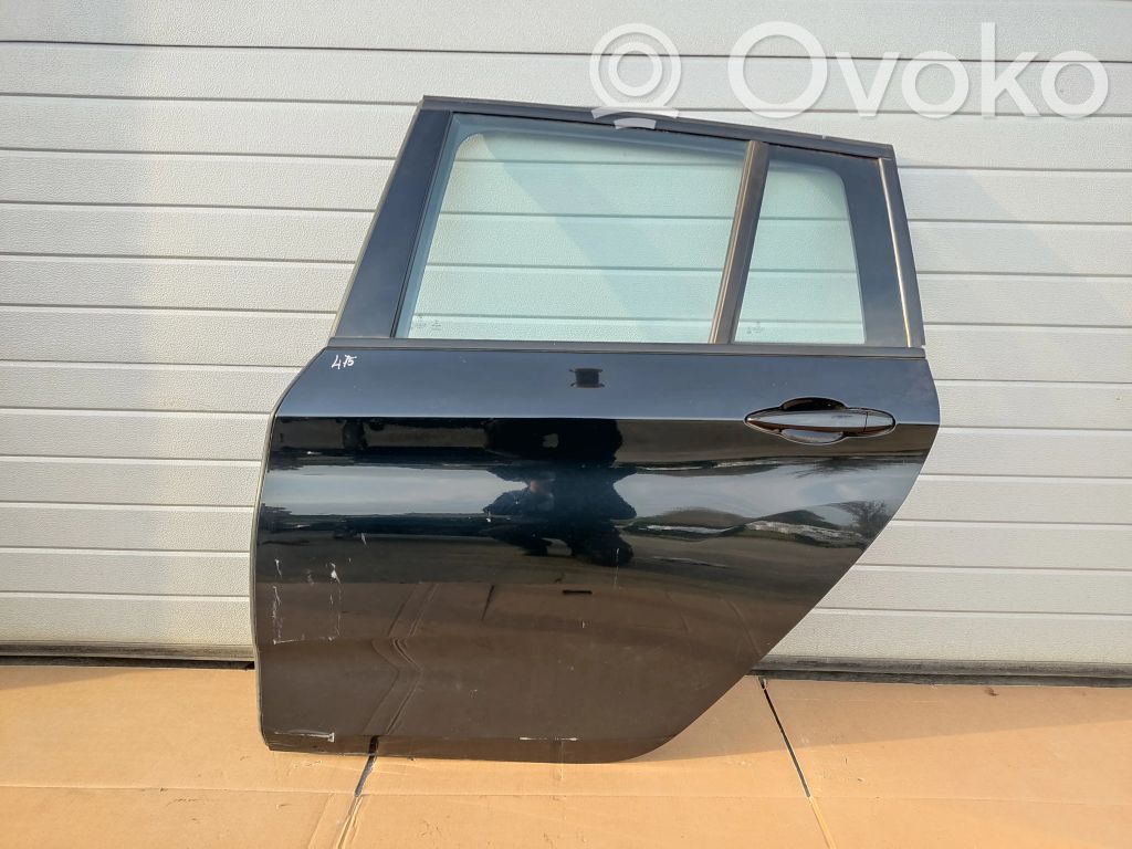 BMW 2 F46 Drzwi tylne 