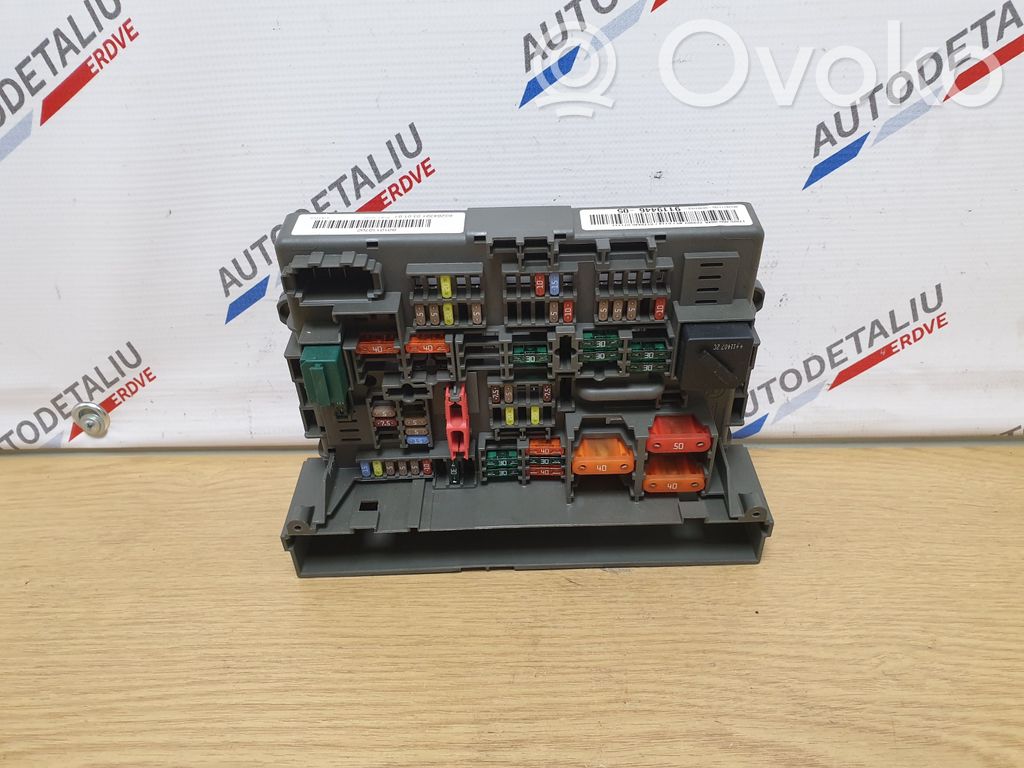 BMW 3 E92 E93 Fuse module 